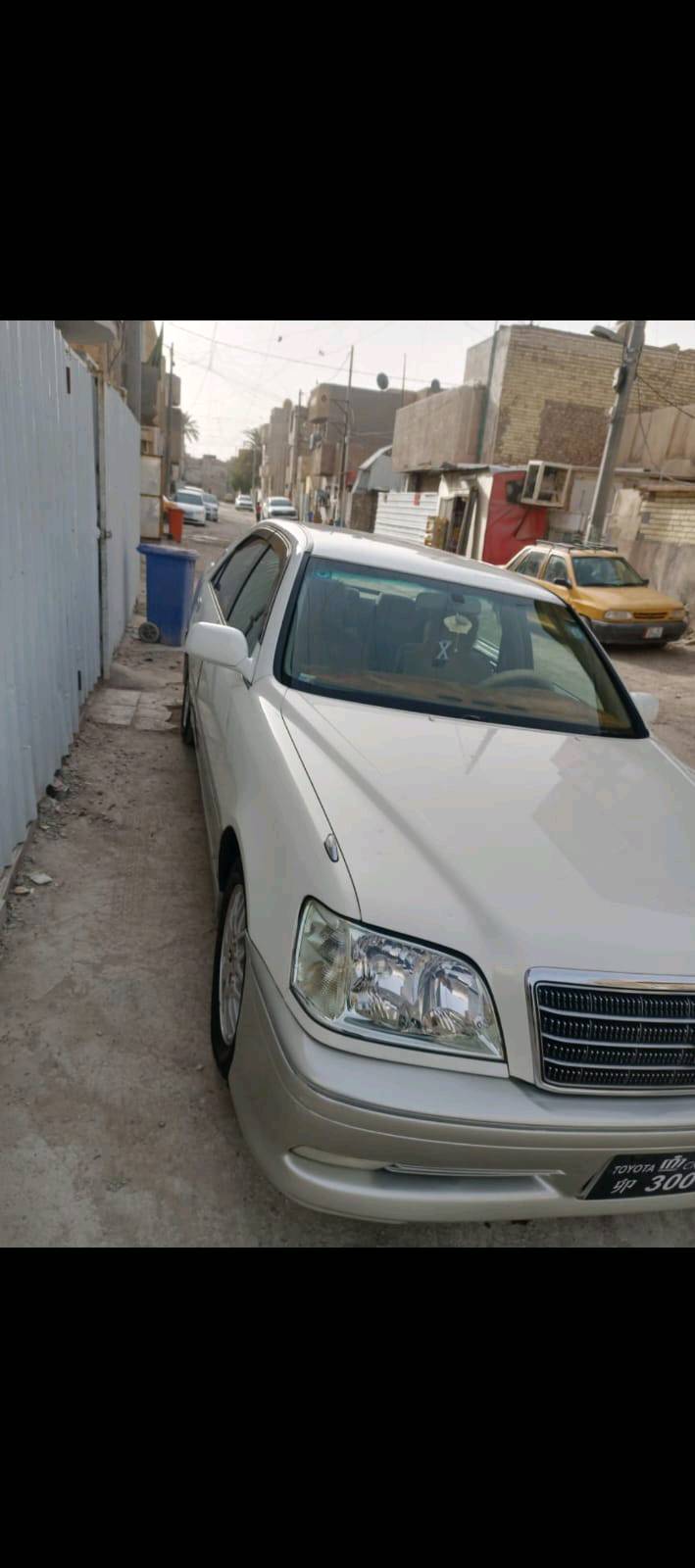 السلام عليكم ملكه اكراون موديل ٢٠٠٣اصوليه للاخير باسمي بغداد انكليزي مواصفات
مكينه ديفوار الجبير
كير خير من الله
ثلاث دكم
برده خلفية كهرباء
استيرين كهرباء
كاعيه جلد غرفه نضيفه حيل
حداديه خير من الله 
تدفئه وتبريد شغال 
بدون كص ولا نقل جثه
تحرير عارف العيساوي
السعر 115وبيها مجال شي قليل 
تخم تاير قبل شهرين مشدود
مكان السياره بغداد للاستفسار ***********