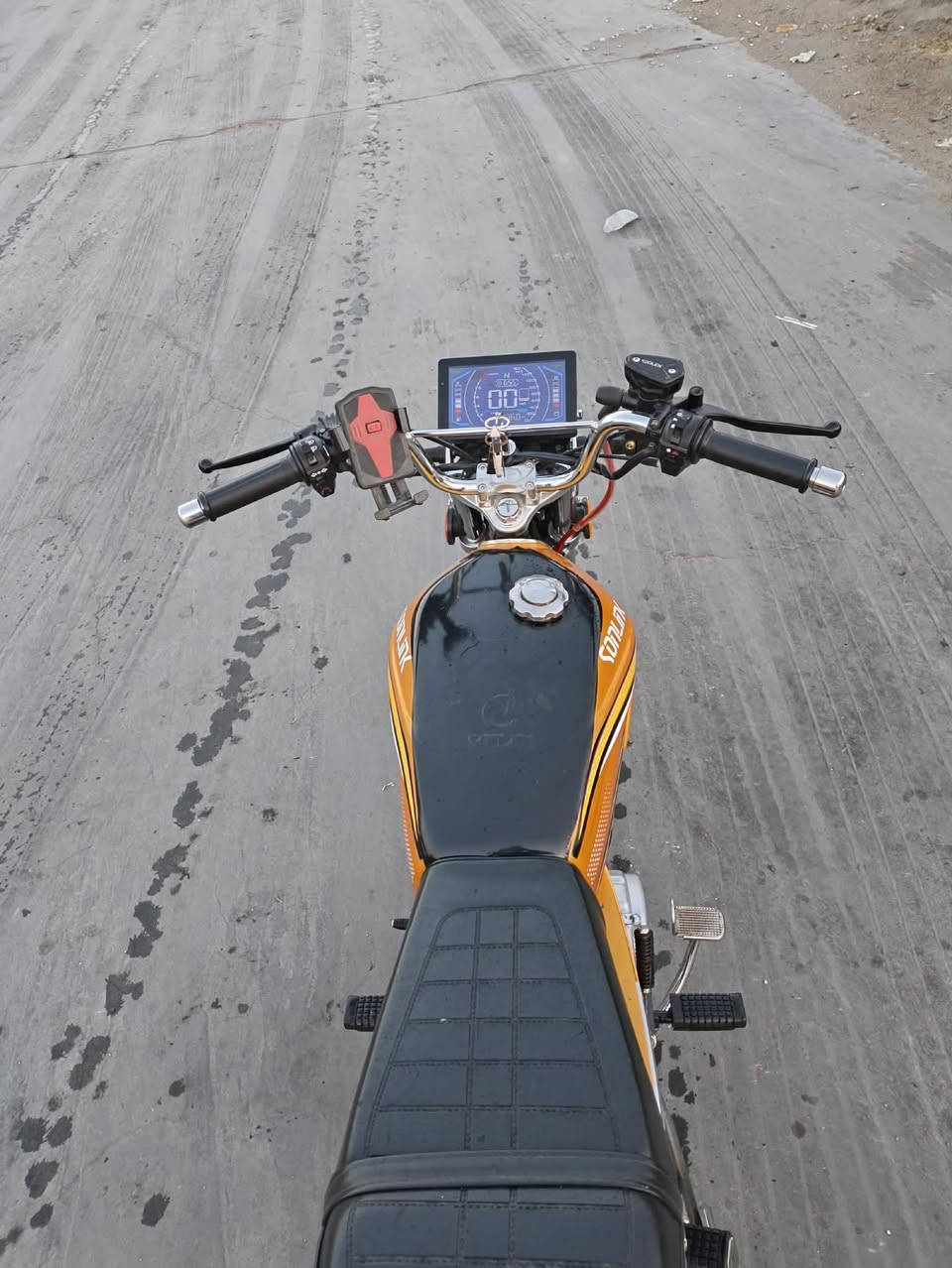 للبيع تايكر  سونك الصلي مديل 2025صار4اشهر طالعه من وكيل كفاله عامه سعر 750بيه مجال مكاني بابل الحمزه الغربي *********** موشراي لا تعبني رحمه لهلك
