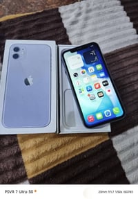 ايفون ١١ • ذاكره ١٢٨ • بطارية ٧٢