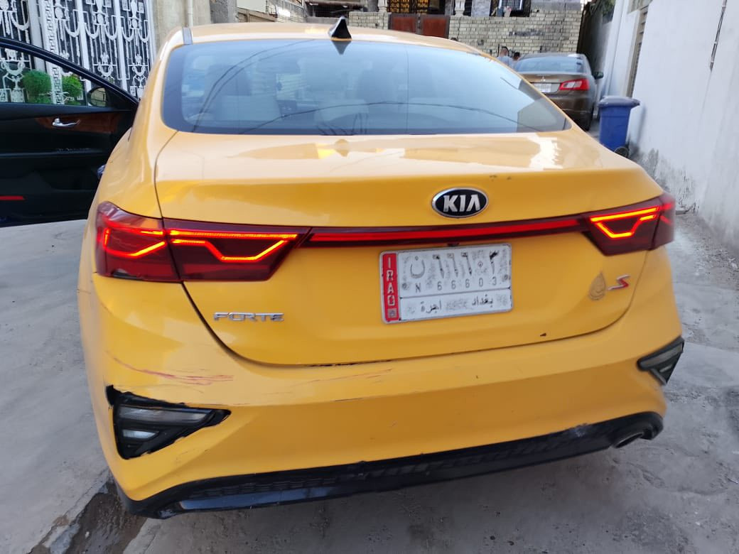 سلام عليكم فورتي 2019s
فورتي 2019 فئهs السياره فول عدا البصمه ضربتها الجاملغ الأمامي والبنيد وجاملغ الخلفي ولباب جهة لي بصف السايق سياره ليبل واحد بدون دواخل مكفول ايرباك ولغود وشواصي سياره ماشيه 113 الف كيرها At مكينتها 2000 دوش هنا بلعراق صار بيها بارد ع وضعه ما مصلها بهلال الجاملغ الخلفي جهة السايق  وبلباب لي بصف السايق موضح عندك بلصور وبيها حالوب بلمطره مال حالوب العام وصور حادثها جوه مكاني بغداد سعره 119 وبيها مجال حك الجيه 

***********
