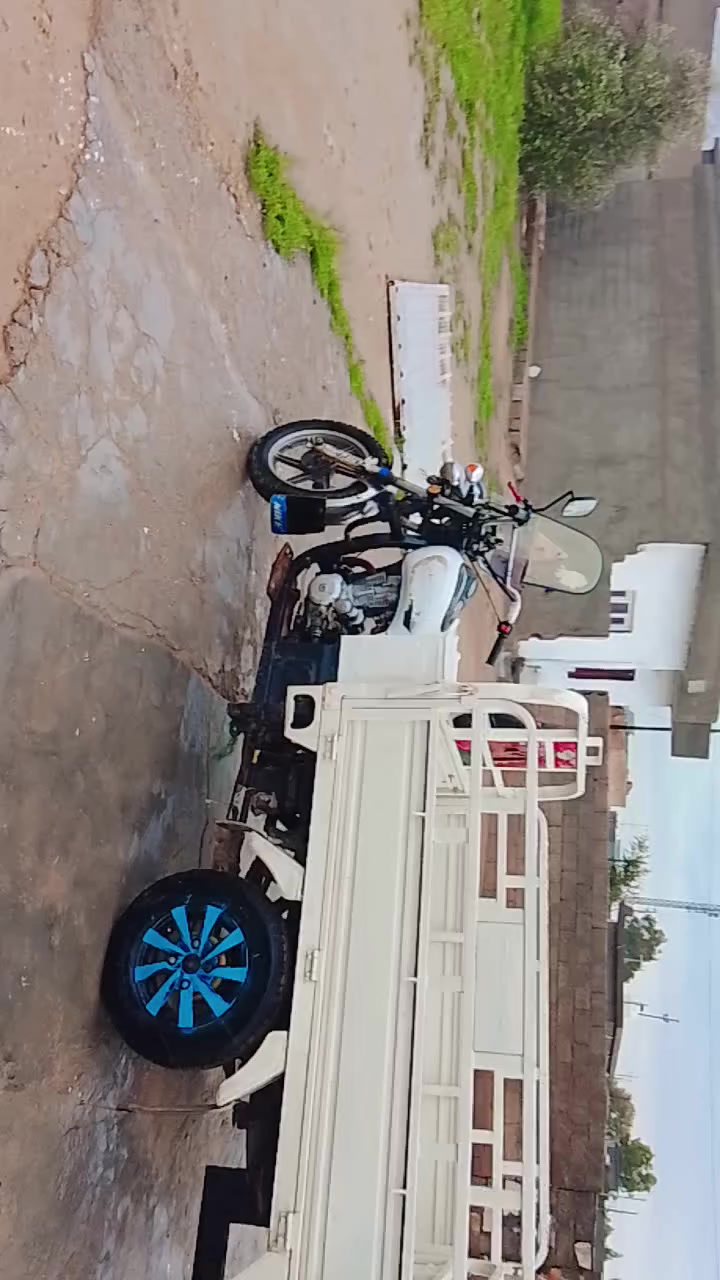 ستوته ام الطير مديل 18 حلوه ونضيفه اوراق كامله خير من لله رجان لمو شراي لايبزعني لن محتاج وريد ابيع سعر 1300وبيهه مجال قليل رقم *********** مامتواجد خاص
