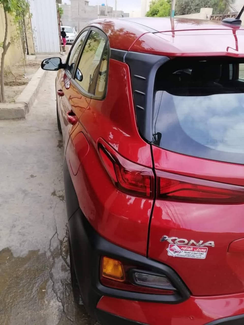 السلام عليكم ورحمة الله وبركاته..
من رخصة الادمن 
توكلنا على الله..للبيع 
..هونداي كونا 2021 
وارد امريكي...صور الحادث مرفقه 
اللون دم الغزال..
السيارة ليبل واحد.. 
الأرباكات على وضع الشركة 
حادثها في الصور المرفقة..
 وبيه صبغ كلير في أمريكا جزام تقريبا ..الابواب ليبل واحد 
بارد قد الكف في الجاملغ الايمن 
وشبر باب الجنطة 
ماشية  ٥٦ الف وفي زيادة 
محرك 2000 دوش 
مواصفاتها  
شاشة أندرويد 
تحكم ستيرن
عدي البصمة 
كامرة خلفية 
رادار امامي 
تحديد مسار..
مانع نزلاق
لد نهاري 
تحكم ب الفور ويل
تحكم ستيرن فول
كامرا دوارة
نظام كير سبورت
ويل كب 16 كشافات
نظام ايكو
 رادار تحديد المسار
.رادارات جانبيه
 شاحن وايرليس 
نظام سماعات انفنتي 
لايتات زنون عالي ناصي بلادي 
الرقم  بغداد..
ومكان السيارة بغداد
السعر ١٥٢
بيه مجال 
الشراي 
 الاتصال على
***********
