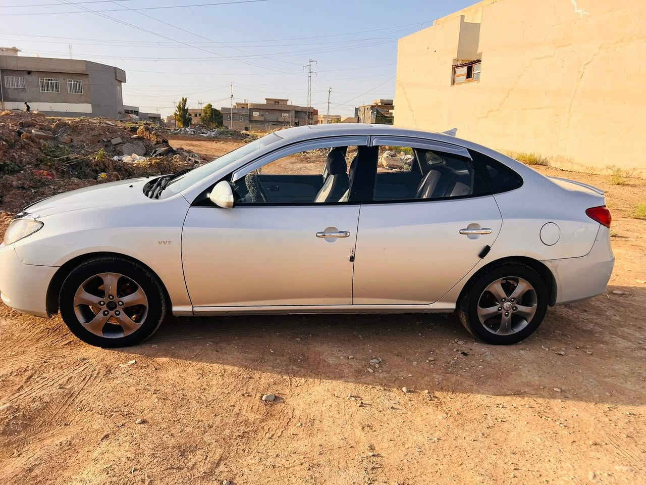 سلام وعليكم افانتي 2010 فول مواصفات عده البصمه محرك16دكشن عالي ترايك وين ماتريد سيارة بدون ضرر فقط ملاحضات رقم نينوى مشروع وطني تحويل ثاني يوم السعر 125 وبيه مجال قليل ***********
