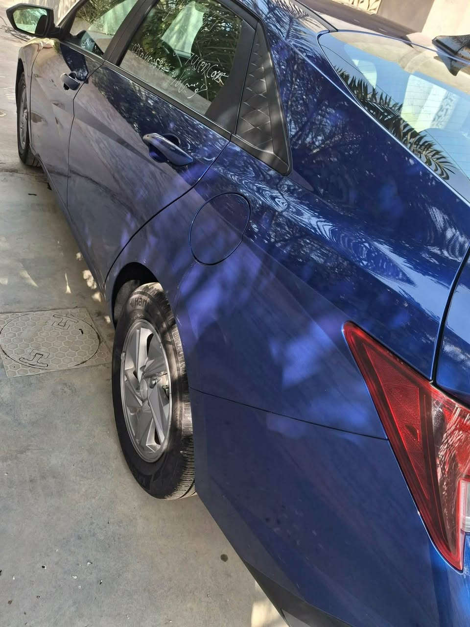 السعررررر ١٥٧ وبيها مجال للشراي
للبيع النترا ٢٠٢٤ وارد أمريكي نص فول  محرك ٢٠٠٠ دوش حادثها بسيط جدا ربع البنيد صبغ وبارد قليل كلش بالجاملغ ماشية ٧٠٠٠ الف السيارة جديدة بمعنى الكلمة بحالة الزيرو رقم أربيل بأسمي تحويل مباشر او تريد وكاله اني ابو السنوية السيارة صور لحادث وتفاصيلها والسونار مرفق بالمنشور مكانها بغداد الدورة او جسر ديالى 
رقم الهاتف.   ٠٧٧٢٨٣٣٠٦١  بيه وات ساب


**إذا كنت صاحب هذا الإعلان وتريد حذفه لأي سبب، رجاءا أرسل رسالة إلى الدعم الفني**