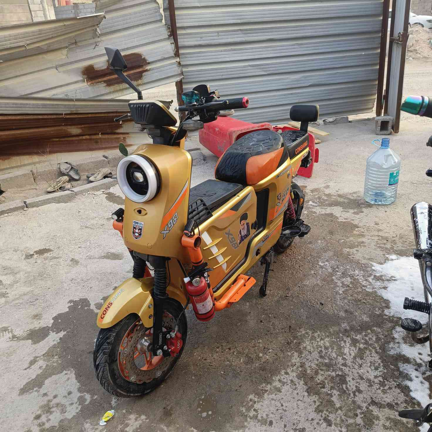 سلام عليكم دراجة شحن للبيع 900x مكفولة مديل 2025 شقالة من طول الطول
سعرها 450 مكان بصرة كرمة علي البدران ***********،
