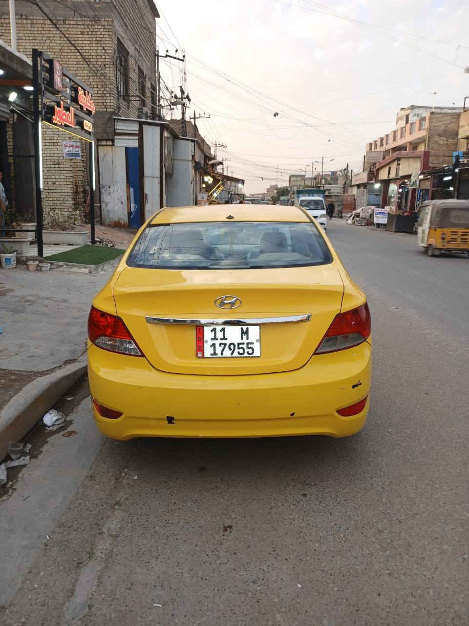 سلام عليكم اكسنت 2015 محرك 1600
كير ومحرك وصدر جديد تخم تاير جديد  سنويه جديده تحويل ثاني يوم 
سعر 90
مكاني بغداد العبيدي 
رقمي ***********
