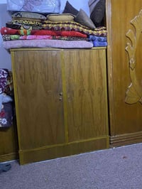 بوفيه نص كنتور • قابل للتفاوض