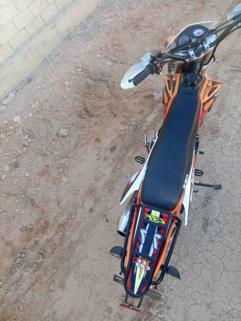 قفاز crx  حجم 250  اوراق سكنر  ماشي 4000 KM  بحالة الوكاله نضافه فول 

المكان الديوانيه ناحية نفر

رقم ***********
