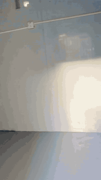 كرفان متحرك  ٢ونص نزال العرض ٣ متر كامل من كهرباء ساحبة  قاعدة سبلت مك...