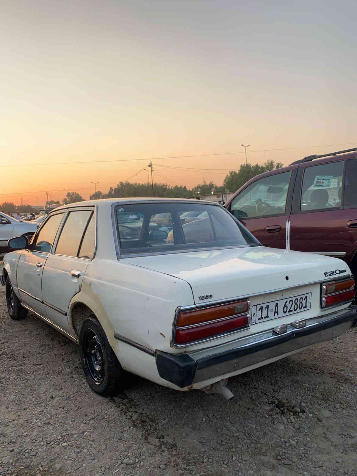 كرونه 80 رقم بغداد
سنويه وهزه جديد سياره جاهزه مكينه كير تبريد 
مابيها ضربه سياره بلاديه السعر32 مكاني بغداد الدوره
ورقمي***********
