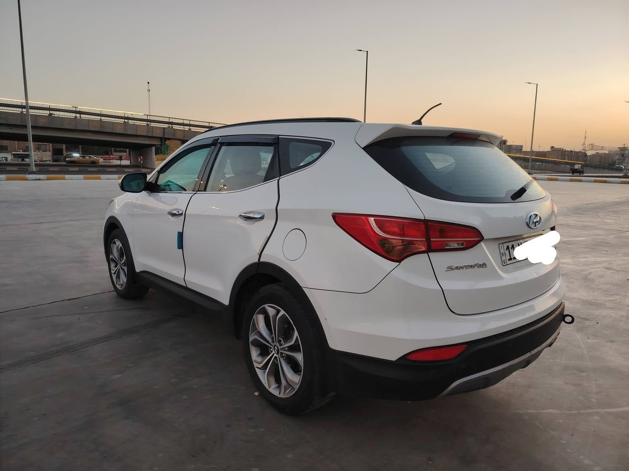 سنتافي مديل ١٥ خليجي مكينة 3300 رقم بغداد ٧ راكب بانوراما اشياير مري تبريد ٣قطع شاشة كبيره بعد وصفات هواي سونار موجود مكان سياره الكوت سعر ١٧٥ ***********
