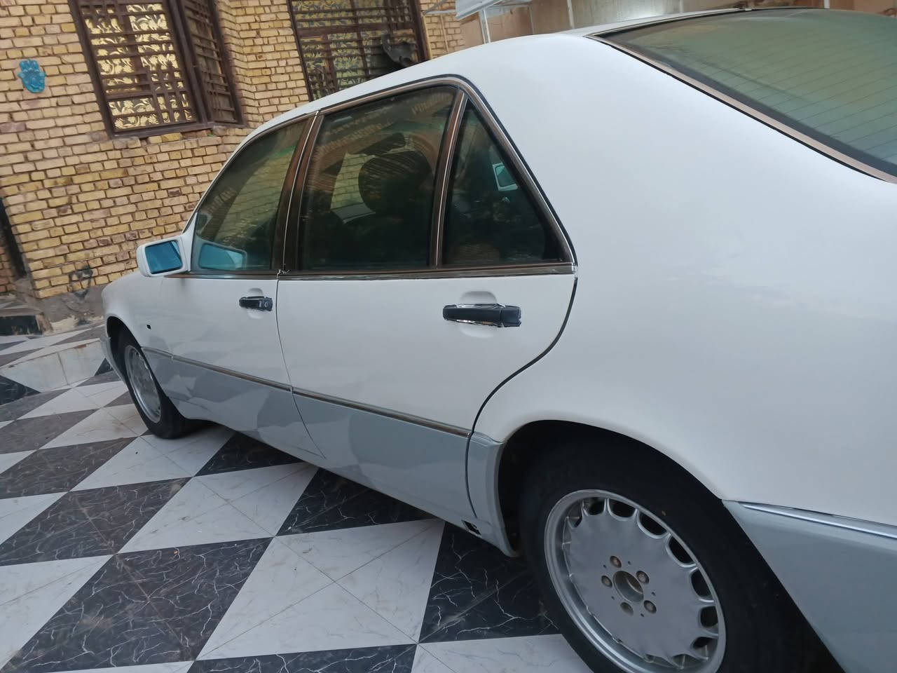 بسم الله الرحمن الرحيم السلام عليكم
شبح للبيع موديل 94 رقم بغداد مشروع وطني محرك خراطيم دواخل ماروني حداديه شرط تخم تاير مكانه الناصريه السعر 55 بي مجال قليل ***********
