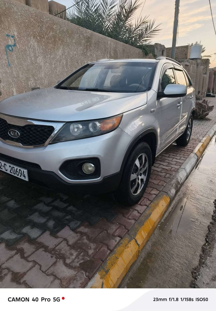 السلام عليكم سورنتوا 2011 للبيع خليجي مكينة اربعة سبعة راكب قطعتين تبريد سيارة جاهزة رقم و سنوية جديدة هزة جديد سيارة جاهزة من كلشي بيها صبغ موضح بل سونار بدون دواخل رقم اربيل مكان السيارة واسط النعمانية  السعر 123 ***********    ***********
