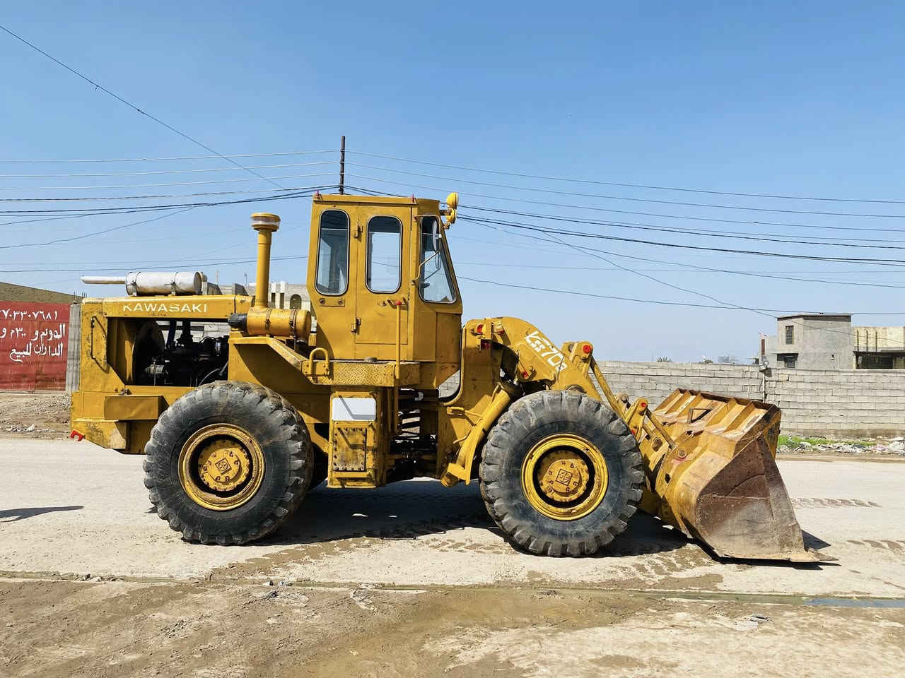 للبيع 70B موديل 83 رقم بصره الماني تحويل مباشر
محرك جديد كير وتركم و اكسنات بلاديه صينيه مجفته جديد بريك  
العنوان بغداد  المعامل  عماري 

***********
