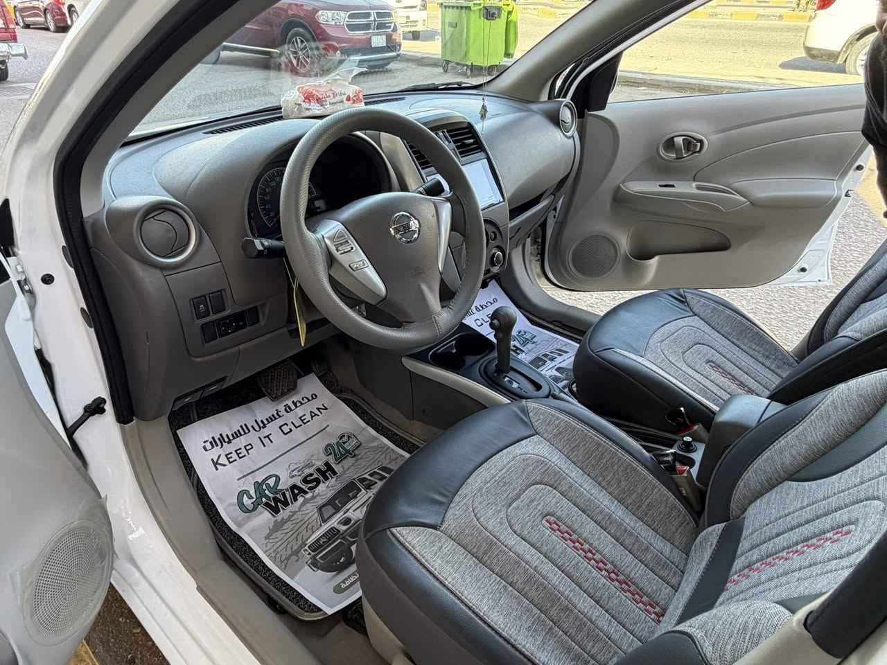 السلام عليكم 
نيسان صني 2025 مصري
كفاله عامه 
ماشيه 3800
ويل كب
شاشه 
كامرا 
حساس 
4 جام كهرباء
رقم اربيل 
السعر 130$ وبيه مجال بسيط 

العنوان النجف


**إذا كنت صاحب هذا الإعلان وتريد حذفه لأي سبب، رجاءا أرسل رسالة إلى الدعم الفني**