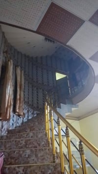 بيت رقم بلديه معامله كامله باسمي المساحه100م طابقين  يحتوي ع كراج صحيا...