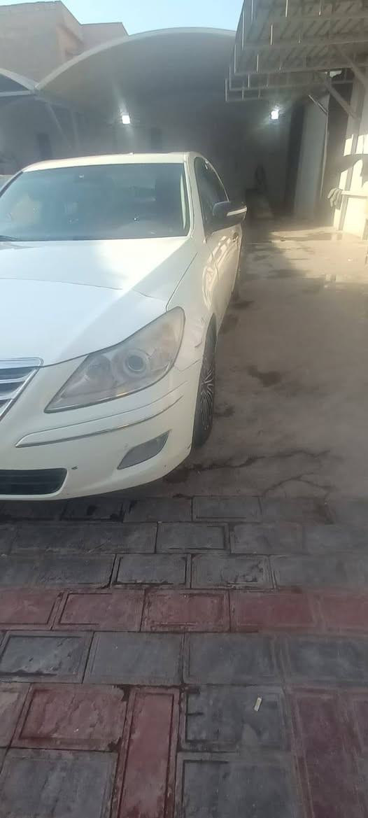 جنسيز ٢٠١٠ رويال ٨ سلندر ٦. ٤ دوش  خليجي مصبوغة حزام حادثها فقط بغداد جاملغ أمامي  رقم دهوك كير جديد مكينة بيهة تبخير ابيع مكينة كايمة عليهة غرامات ٥ اوراق عالمشتري مكانهة بغداد المنصور او العطيفية  السعر ٦٠ قفل بدون عملة رقم الهاتف ***********
