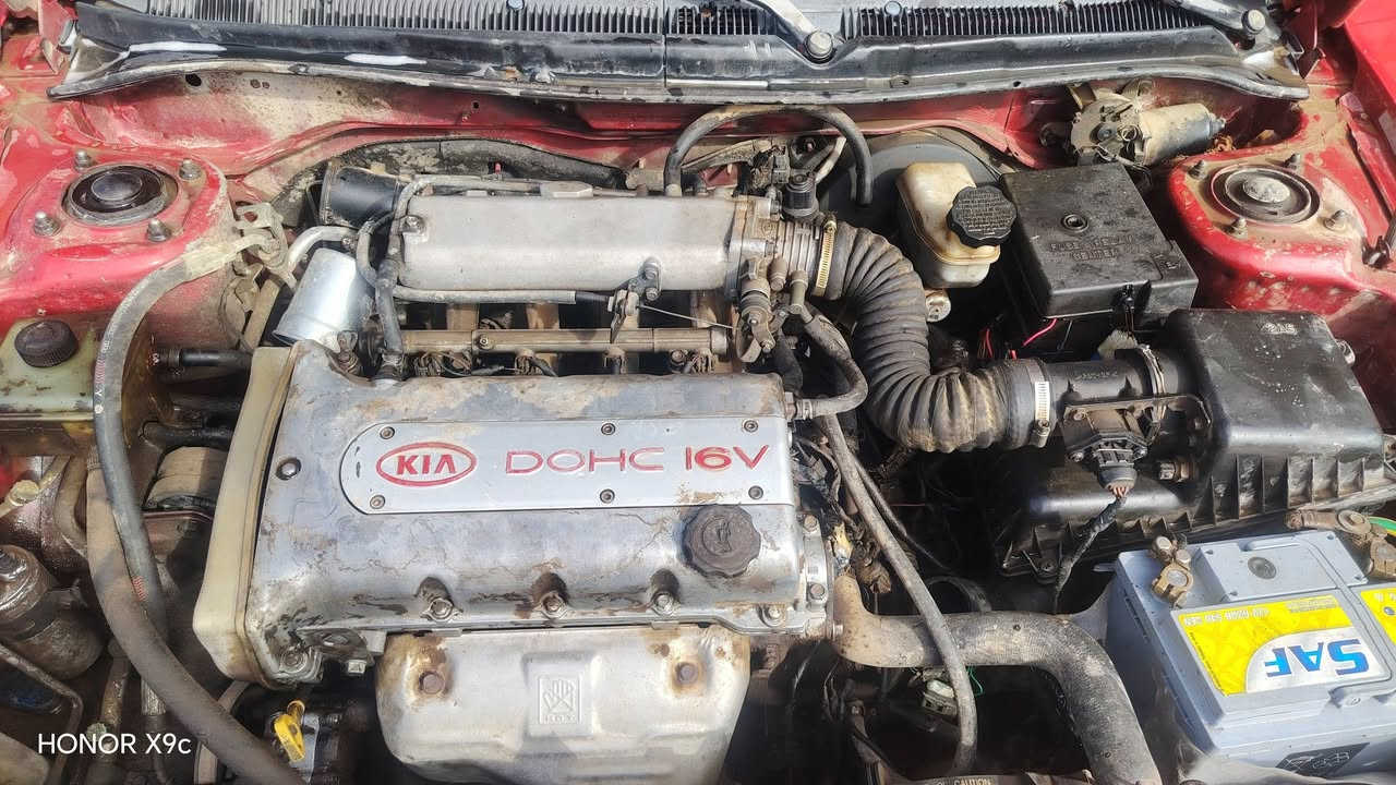 كيه سيفيه موديل 2000 شرط محرك شرط تحويل تبريد شرط السعر ٢٩ وبيها مجال قليل ***********) ***********
