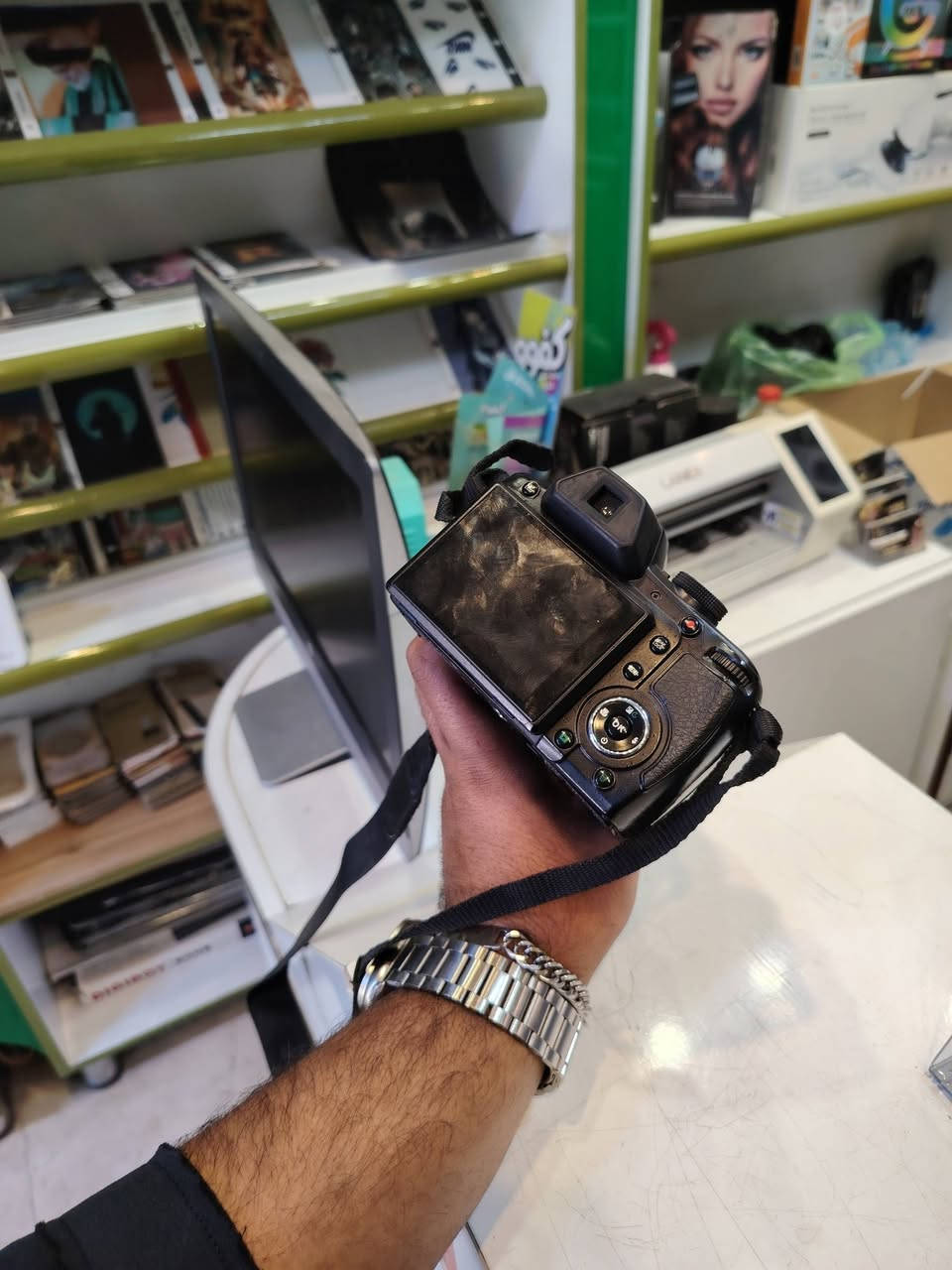 كامرة هاير للبيع سعر 180بيهة مجال مكان نجف حي ميلاد نصر رقم ***********
