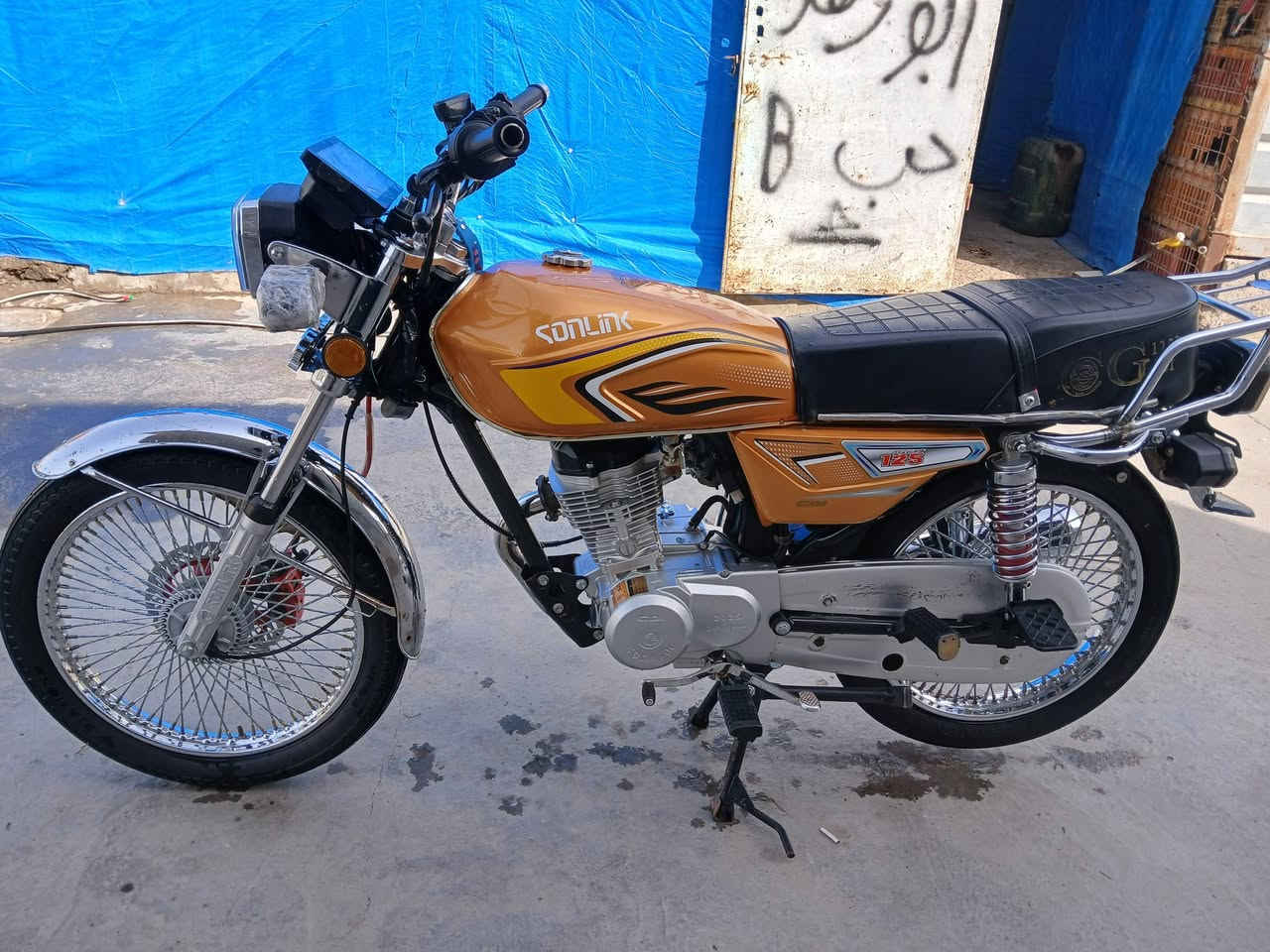 تايكر للبيع موديل 25 السعر 725 وبيها مجال العنوان ديالى خان بني سعد رقم الهاتف ***********
