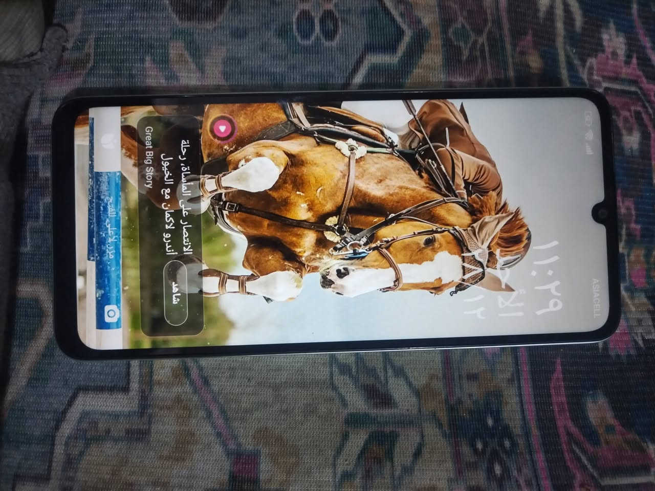 جهاز Redmi 13C للبيع ذاكره 256موبايل جديد السعر ١٢٠ وبي مجال الشراي*********** بدون ملحقات
