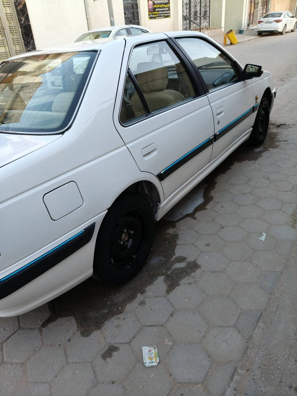 السلام عليكم
بيجو بارس موديل 18مكفوله 
محرك وكير فرنسي اوتؤماتيك
محرك خيط بحار307
هزه جديده رقمه قادسيه
رقم انكليزي لغايت 2029
ماشيه 128ميل
السياره باسمي مداور ثاني يوم
المكان نجف مهندسين
حداديه وتخم تاير وتبريد كله جديد
السعر 70ومجال قليل
رقم الهاتف ***********
