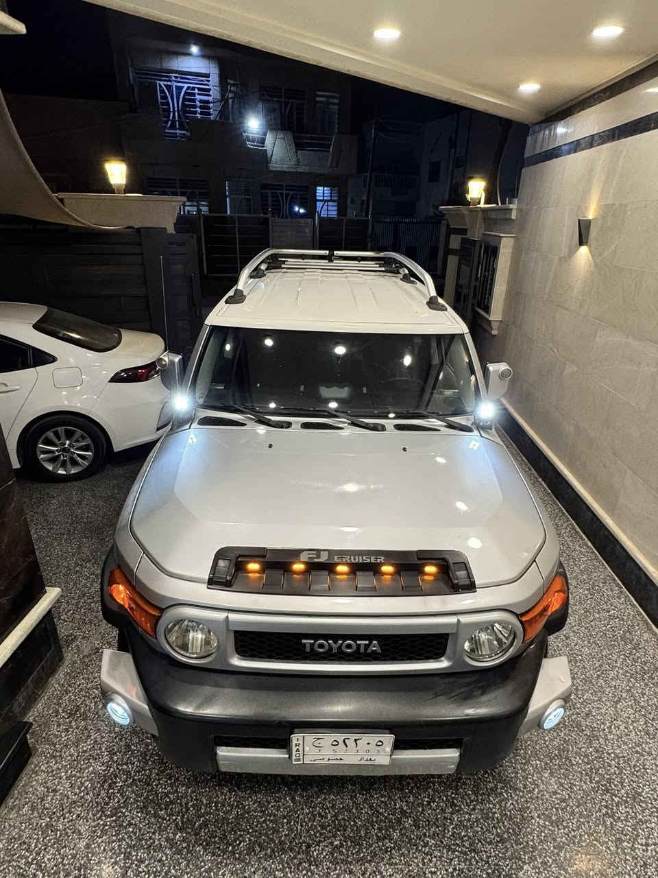 Fj cruser 2008
افجي كروزر 2008 
خليجية كلين 
فول مواصفات 
فور ويل 
اي تراك 
دفلوك 
دمام 
تحكم ستيرن
ماشية 254 الف كيلو
بيهة بارد بكد شبرين بالجاملغ صفحة السائق
صبغ فقط بنيد اثر جراد 
صدر جديد 
مكفولة كير ومكينة 
السيارة صافية مشيهة يخبل 
السعر (177) وبيهة مجال 
العنوان بغداد العامرية 
او معارض البياع 
للتواصل 
*********** 
متوفر واتساب
