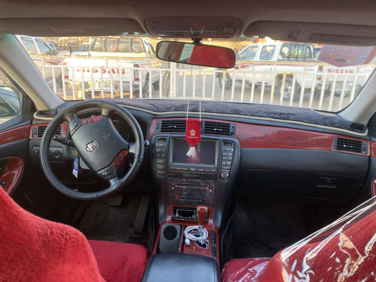 تیۆتا کراون شاهینە
مۆدێل٢٠٠٥

١٨٢بیلاد سپۆرت

مواسەفات

ئاوێنە ئیشارەت

سوکان کارەباو لێگزز

کوشن خەزن 

دوو کوشن کارەبا

ناو ڕەشی ساج سوور

سێدووگمە

سڵاید

حاسەو کامێرا

ڕەنگی سلفەر

بۆیاخ بەس سنوقەکەی بۆیاخی یابانی هەیە 

هەموو گیانی بەشەرت 

گێڕو مەکینەو کارەبایوو هەمی بەشەرت 

سعرەکەشی ٦٤و معامەلەکی کەم

*********** ڕەقەم
شوێن سلێمانی
