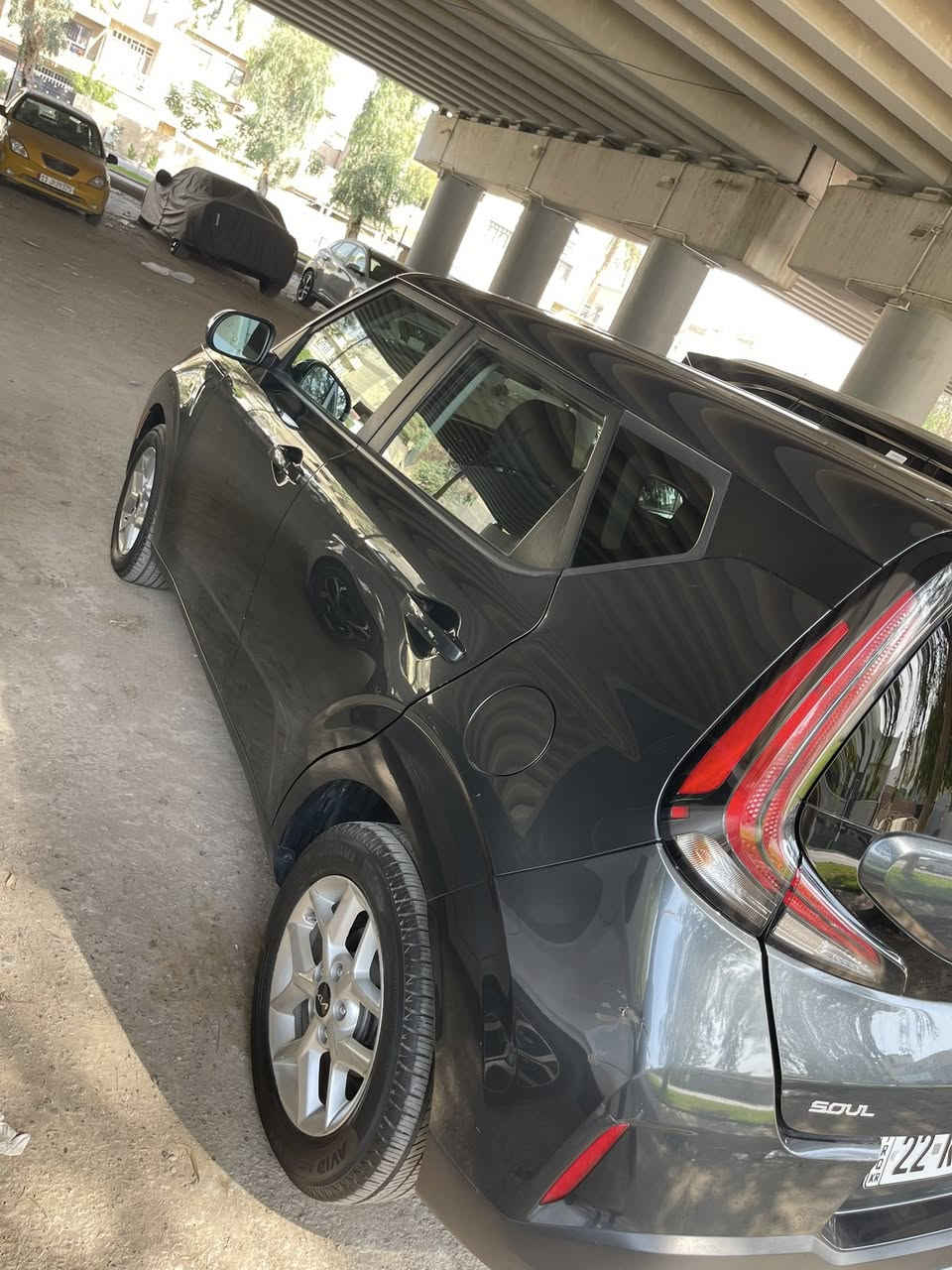 كيا صول كلين بلا صبغ موديل23 
السيارة حادثها بسيط جدا بدون صبغ
جاملغ الورة وراجع بارد صور الحادث و#السونار بلمنشور 
بجم بلادي برغي ممفتوح بي ايرباك بردة وراجع سستم

مواصفات&شاشة&تحكمات&انظمة قيادة&رادار امامي وجانبي&شاشة كار بلي&توقف ذاتي&دشبول ديجتال
كير ومكينة2000 دوش بلادي
صدر وتخم تاير مال شركة والتبريد بلادي ع وضع الشركة
ماشية48
السيارة جديدة وممستخدمها اصلا ع وضع الشركة بعدها 
مكفولة من الشخوط وضربات والملاحظات
رقم اربيل بسمي 
رايدها145وبيها مجال 
للاستفسار ***********
