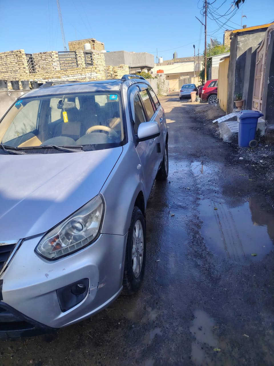 السلام عليكم للبيع سيارة شيري تيكو موديل 2013 رقم قادسية  سنوية لل 2030  مكينة خير من الله تبريد ثلج سيارة مكفولة من ضربة  وتبديل سيارة جاهزة مابيهة اي نقص السعر 47اوبيها مجال للاستفسار الاتصال على الرقم *********** المكان الحله
