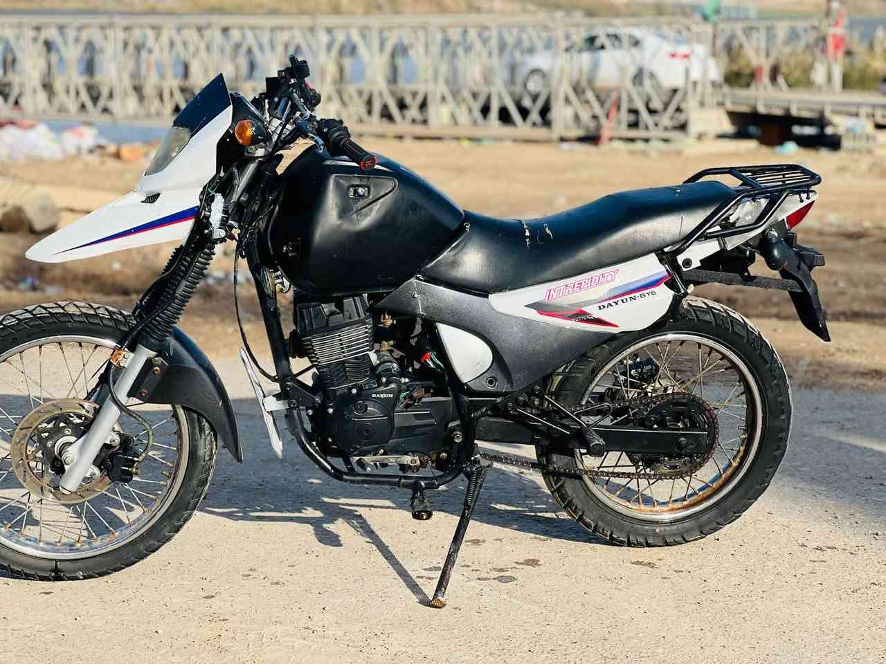 للبيع قفاز دايوان  بدون اوراق موديل 2019 دراجه نضيفه محرك بلاد ممفتوح سعر 750وبيهه مجال قليل ***********
