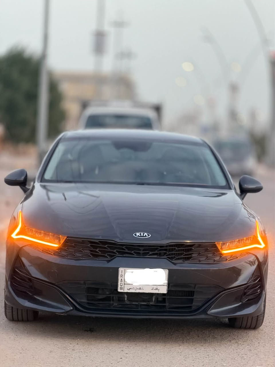 السلام عليكم 
كي فايف فئة L5X للبيع
موديل 2021 رقم بغداد معوقين بعد سنه وشويه تصير حره وكاله عامة من المعوق ثاني يوم 
وارد امريكي صبغ 3 قطع فقط بس صبغ 
حادثها بدون تبديل وبدون ضرر داخلي 
لاشاصي ولا برانكيت طخه مابيهن 
وصور الحادث بالمنشور
مكينة 1600 تيربو 
كير تخم تاير تبريد باتري كله مضبوط 
سياره مامتعوبه ماشيه 94 الف 
بانزين عادي محسن بدون دوانز مشروط 
مواصفات بك لايت متصل مثل الجي تي لاين تشغيل عن بعد بصمة تشغيل وابوب وجنطه فتح تلقائي عند الاقتراب اشارة ترحيب كشن مخمل تبريد بيانو شاشة كبيره كامره دواره اشارة وهيتر بالمري حاجب باللايت 
كل تفاصيل السيارة مذكور 
السعر 138 مجال قليل جداً حك الجيه فقط 
رقمي *********** موجود واتساب واتصال 
مكان السياره ذي قار ناصريه حي اور ناصرية, ذي قار
