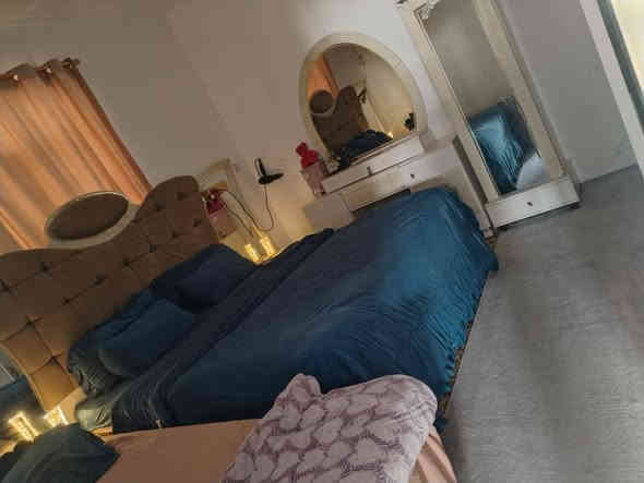 غرفه تركيه لبيع ٩ قطع ***********
