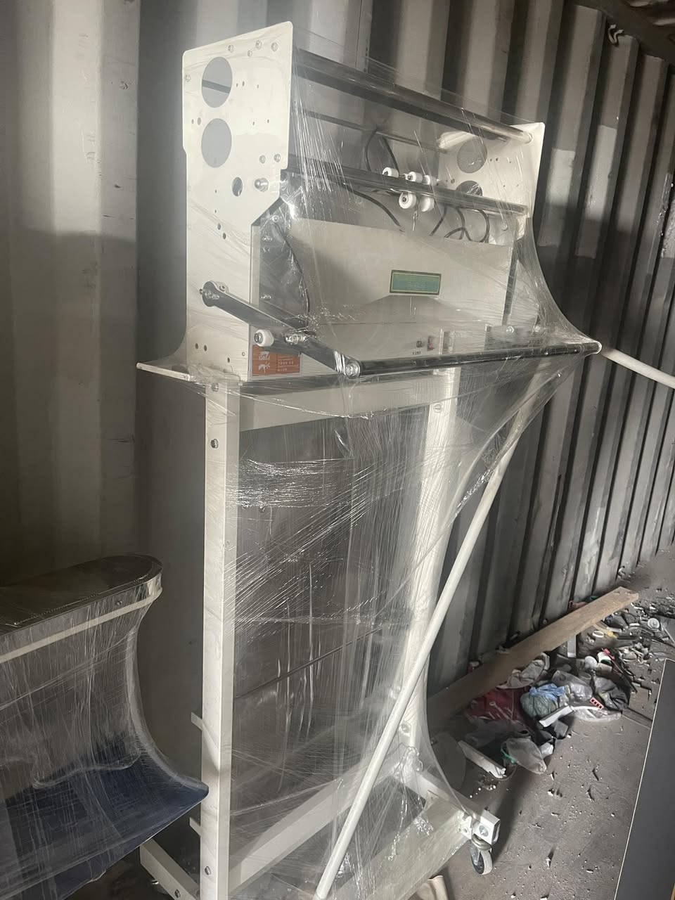 للبيع و يوجد لدينا مجفة. سويدي ٣٠ كيلو مكينة تغليف لايلون  و نورفة  تواصل عل واتس 
***********
