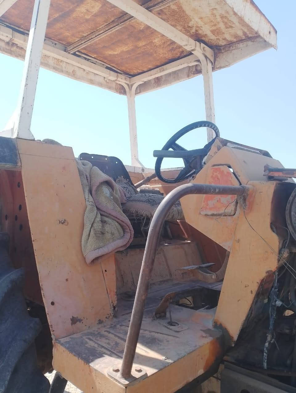 للبيع بسعر مناسب *********** مكان بابل طليعه شري بي خير ويدلل جاهزه للشغل مابيه اي نقصللبيع بسعر مناسب *********** مكان بابل طليعه شري بي خير ويدلل
