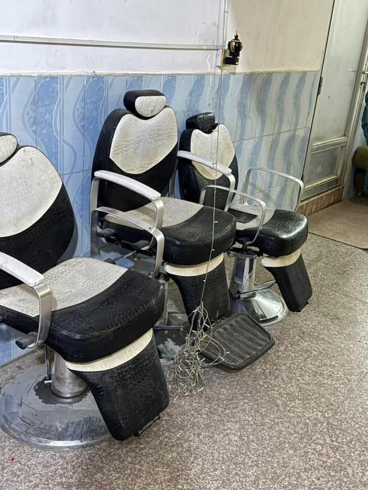 السلام عليكم للبيع تفاصيل وتساب ***********
