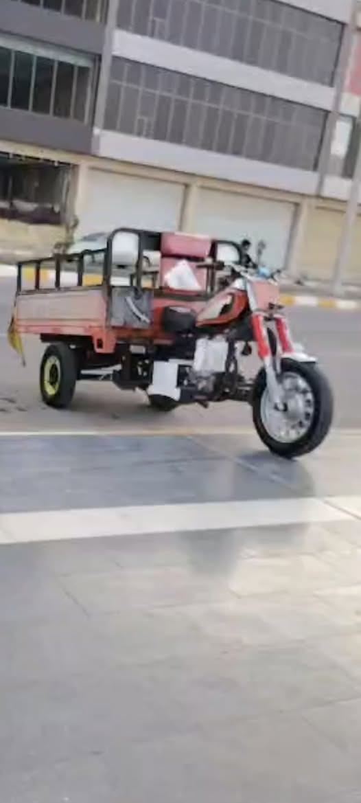 للبيع امتي ار اوراق موديل 15كفاله محرك توه مجدود اكسن جمره وتخم تاير جمره جدد سدر توه  مجدود بدي نظيف ستوته توه  معمره ستوته جيس موشمه /// سعر 1700 وبيها مجال مكان ناصريه مركز الهاتف***********
