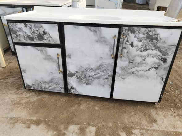 كاونتر مستخدم نظيف
سعر مناسب
المكان الشطره
شارع معمل ثلج قرب كراج حي الزهور
الاتصال والاستفسار
***********
***********
