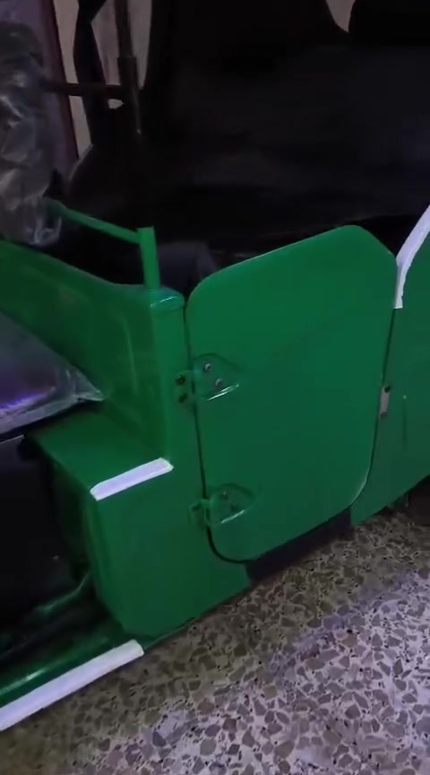 سلام عليكم تكتك البيع رقم سنويه موديل 22 شهر 12 تكتك مضلع كشر مكفول جديد معن الكلمه معوزه ربع كبل الشارع مكلف بنشر هاذ رقم رعية ***********
