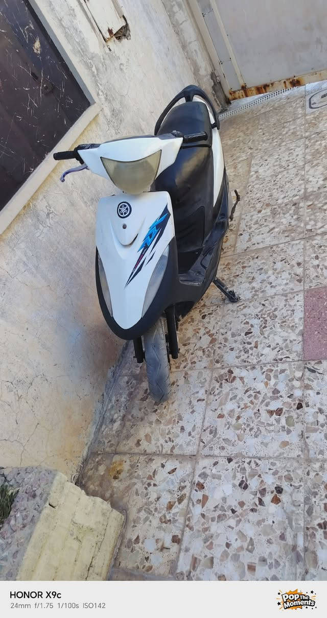 دراجه ماكس ياباني للبيع دراجه كلش حلوه ونظيفه مكينه نظيفه سعر 550 غير متواجد على الفيس  ***********
