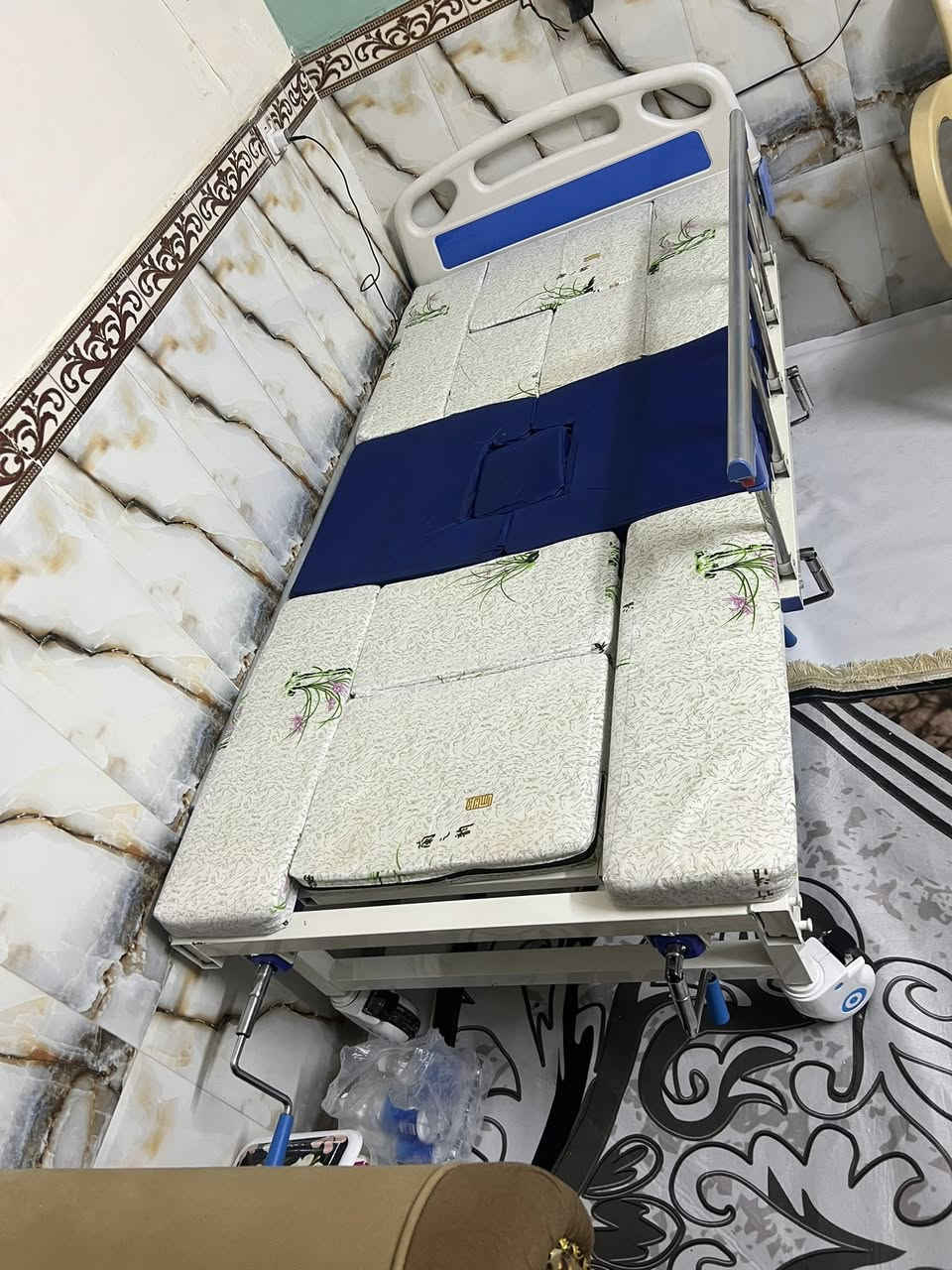 السلام عليكم سرير للبيع 5 حركات مستخدم شهر ماخذينه 425 أريده 250 قفله عنوانه مدينه الصدر


**إذا كنت صاحب هذا الإعلان وتريد حذفه لأي سبب، رجاءا أرسل رسالة إلى الدعم الفني**