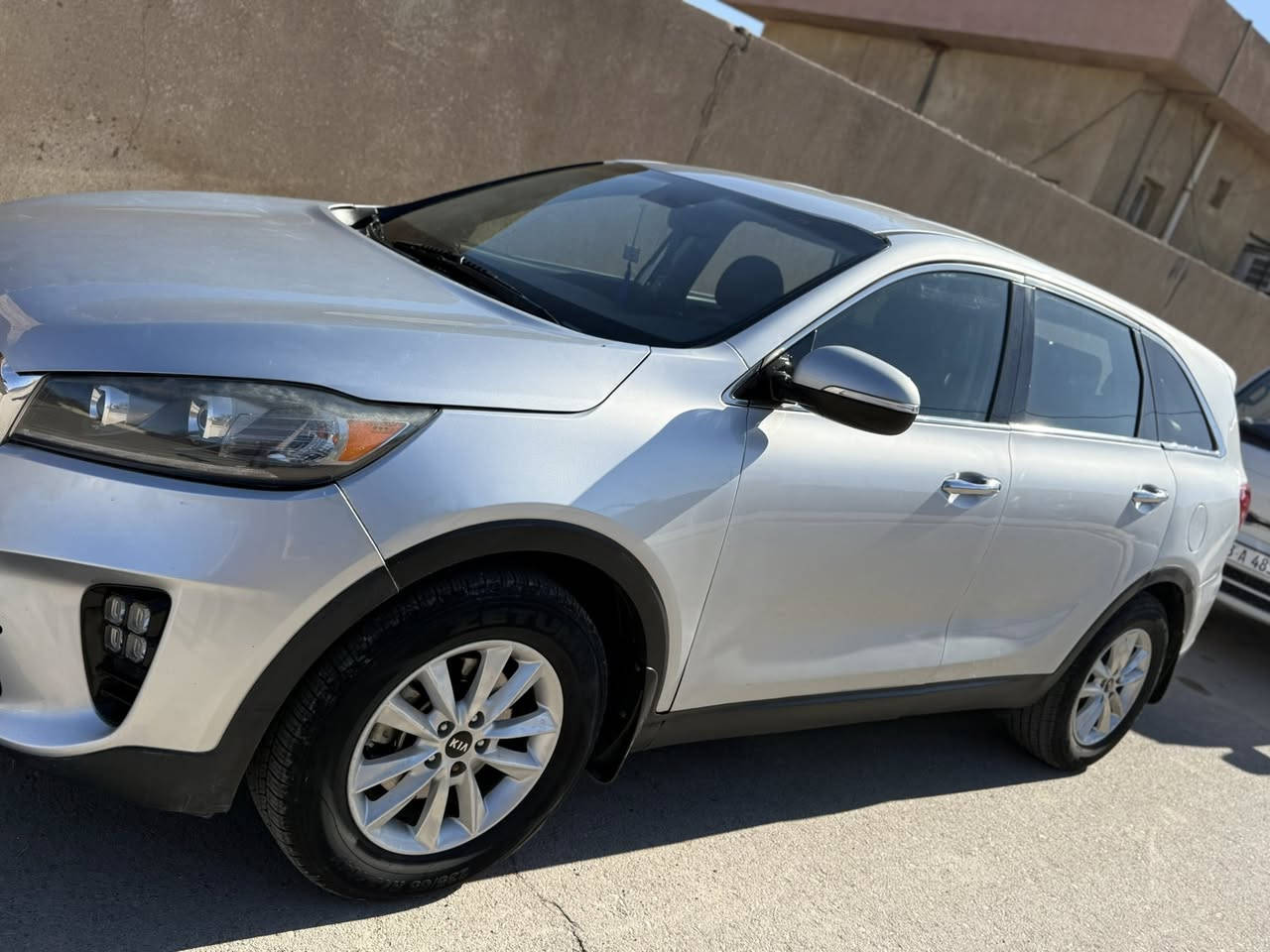 سورنتو 2019
وراد امريكي 

صور الحادث بلمنشور 

لون سلفر  6سلندر. 7 راكب 

سياره جاهزه كير ومحرك مكفول 

السعر (180$) 

الاستفسار 

***********
