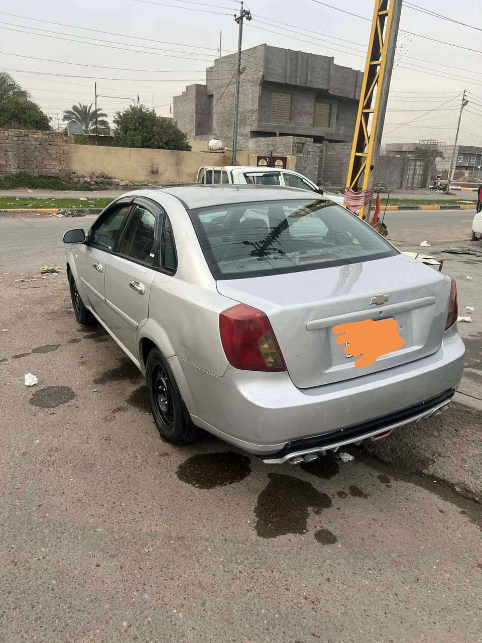 السلام عليكم فورنزا اوبترا موديل ٢٠٠٦ مكان بغداد تاجي سعره  ٥٣ ورقه  محركه تعبان ينزل من سعره  رقم ***********
