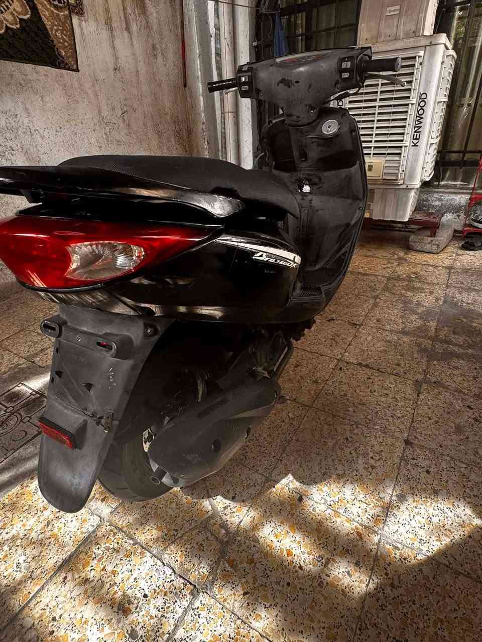 السلام عليكم
بريز  ياباني

مكينه مكفوله كفاله عامه برغي

 مامفتوح بيهه دراجة بلادية ما بيهه اي نقص 

سعر 650 وبيها مجال

مكان الشعب 

للاستفسار  ***********
