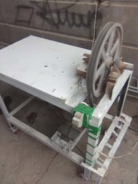 مكينة فرم لحم • كبيرة الحجم • موتور ٤حصان