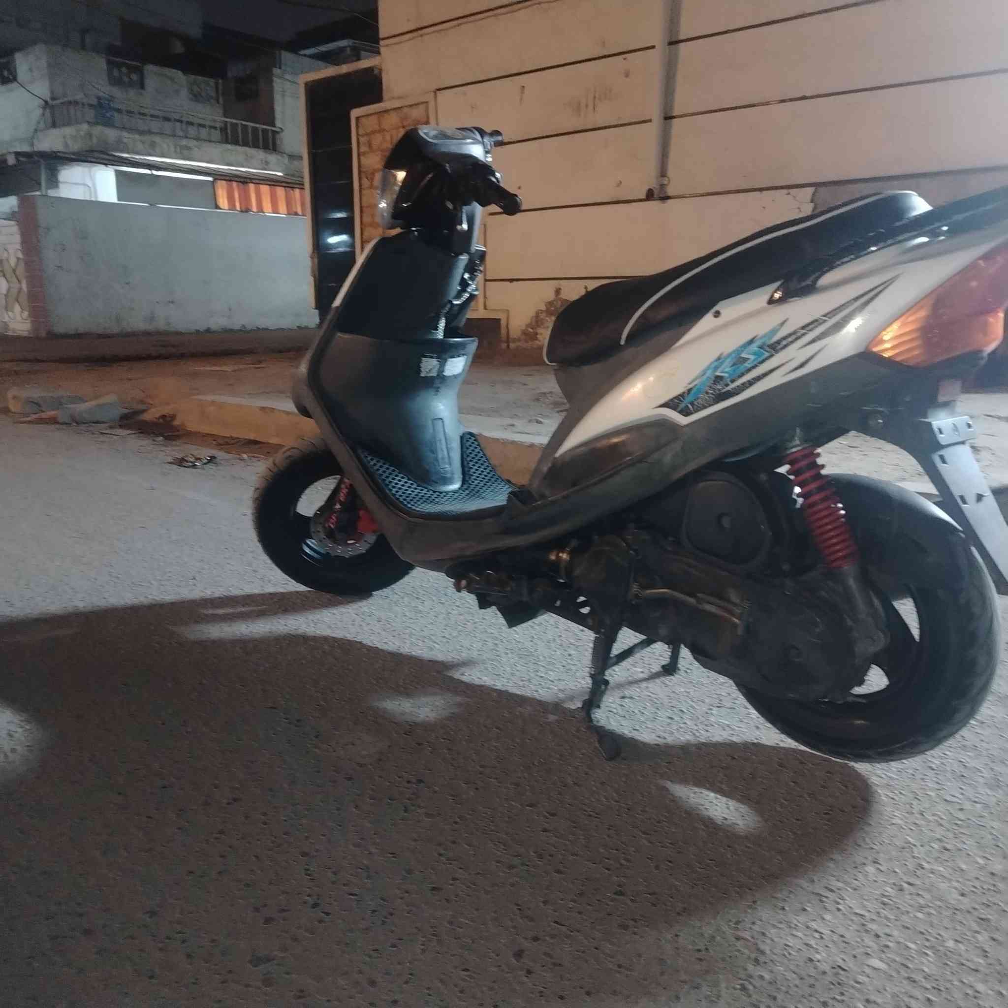 السلام عليكم دراجه للبيع اتصال على هذا الرقم واتساب***********
