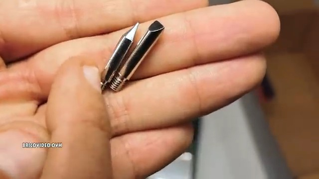 كاوية لحام ماركة المانية parkside 48w A1 digital مخزون فيه ثلاث درجات 200\300\400 اضافة الى مفتاحي الرفع والخفض 2 لف سولدر + بات للتنضيف +ثلاث رؤوس كاوي أربيل, العراق


**إذا كنت صاحب هذا الإعلان وتريد حذفه لأي سبب، رجاءا أرسل رسالة إلى الدعم الفني**