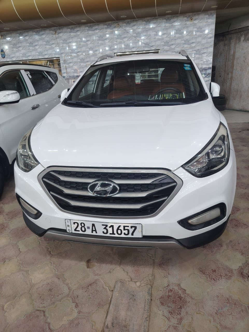 توسان موديل ٢٠١٤شكل ١٥للبيع اومراوس حسب القناعه مكفوله من ضربة وتبديل والفتح فقط الي بجنطه سونار داخل المنشور مكينه كير حداديه جاهزات تبريد تخم تاير جدد رقم نجف نكليزي تحويل شوكت ميعجبك سيارة بسمنه السعر ١٥٢بيه مجال بسيط مكان سيارة نجف الاستفسار اتصل ع الرقم ‭٠٧٨٦ ٩٢٢ ٤٦٢٧‬
