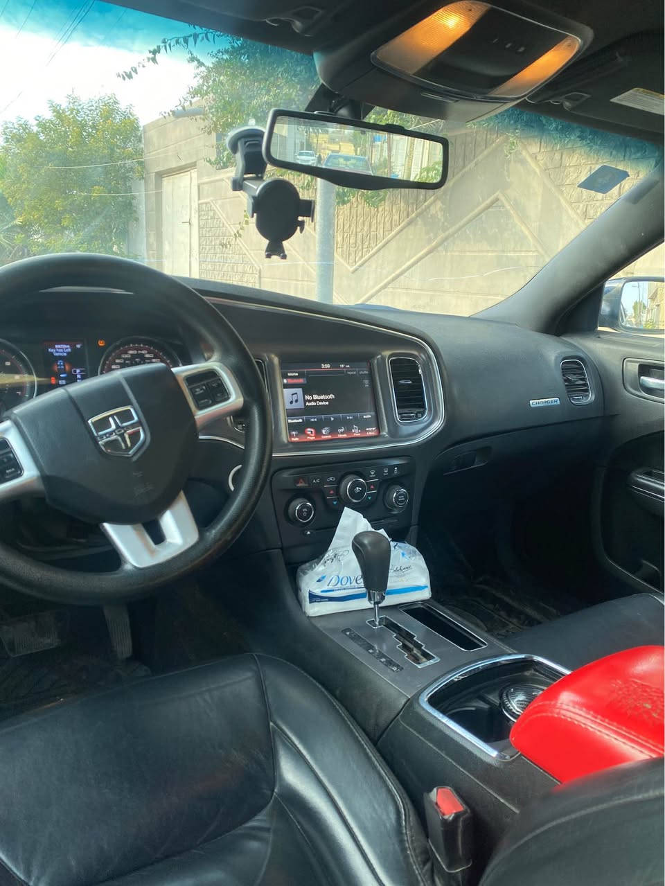 دوج جارجر ١٣ للبيع رقم بغداد جاهزه 

سياره ممبولشه محدثه داخل جاهزه وين متريد اطلع بيها 

ضرر اربع قطع ايرباكات مطاكه 
سعر 130 
ترهم مراوس بسياره 8 سلندر وحزام مو مشكله 
مكان ناصرية 
*********** ناصرية, ذي قار
