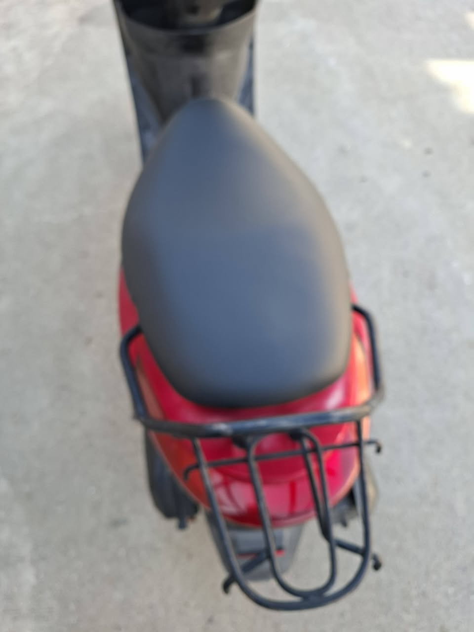 للبيع#
دراجه بريز نوزل كوري سرعه 140
مكفوله من محرك ودبلات وتايرات
 وكربائيات وسلف وهندر 
النقص بس الكفرات شويه تعبانه 
السعر 850 بيها مجال 
بغداد الجديده 
***********
 اتصل + وتساب
